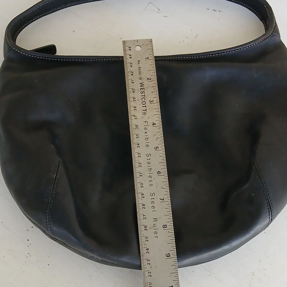 VINTAGE COACH Black Leather Ergo 9219 Hobo Shoulder Purse